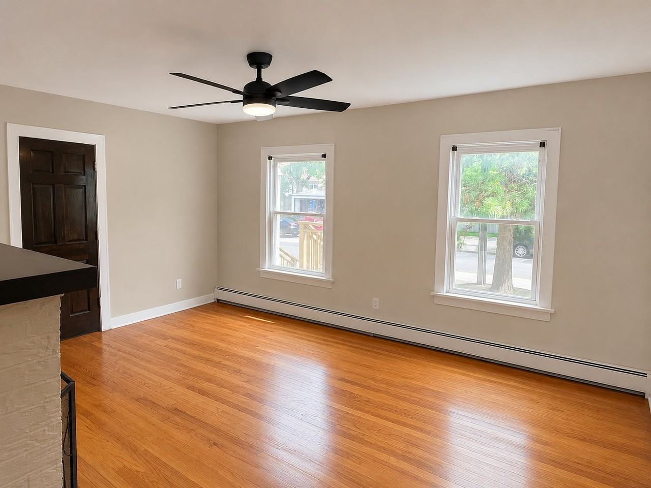 135 E North Ave #1 - Photo 2 of 6