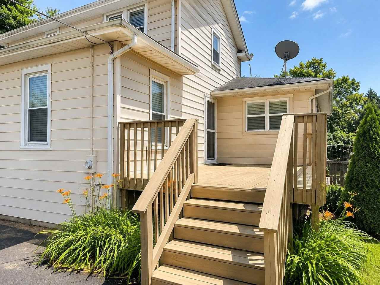 135 E North Ave #1 - Photo 4 of 6