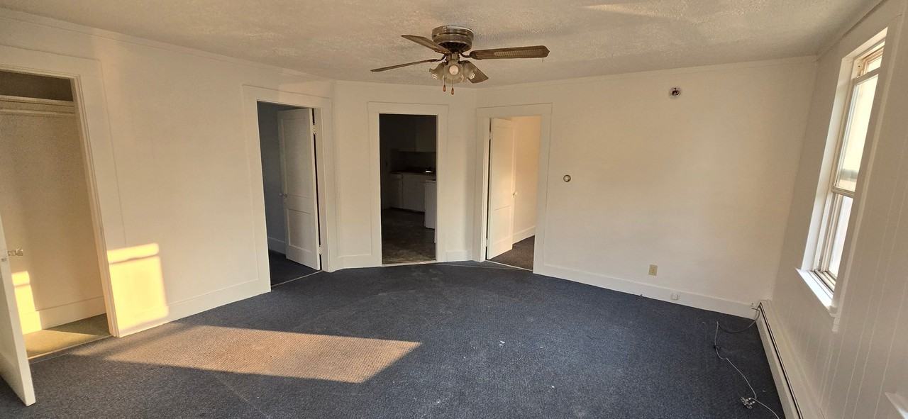 13 Western Ave #101 - Photo 6 of 13