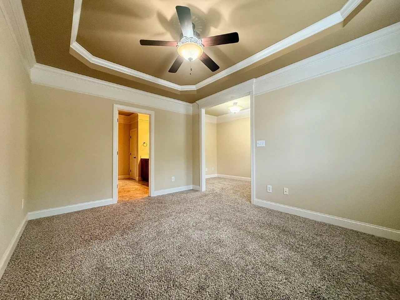 328 Bahama Loop - Photo 7 of 11
