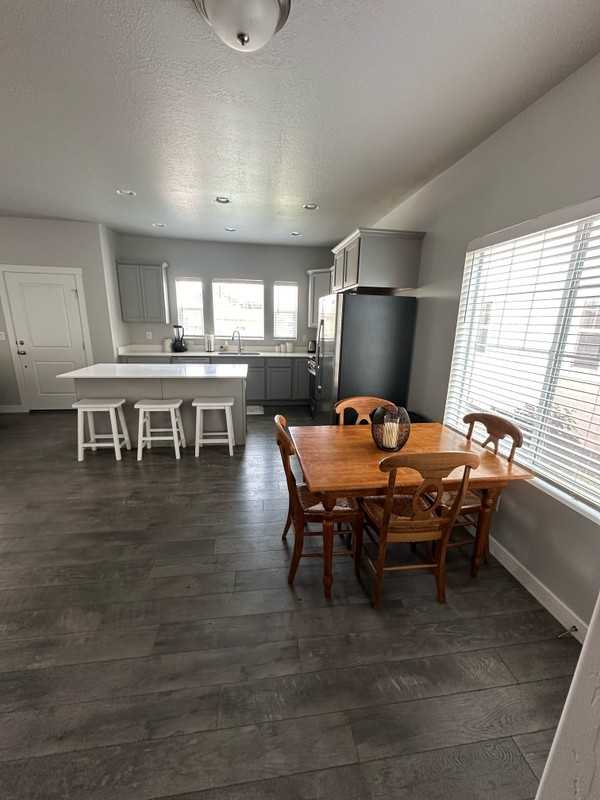 2215 W Bluebird Dr - Photo 7 of 31