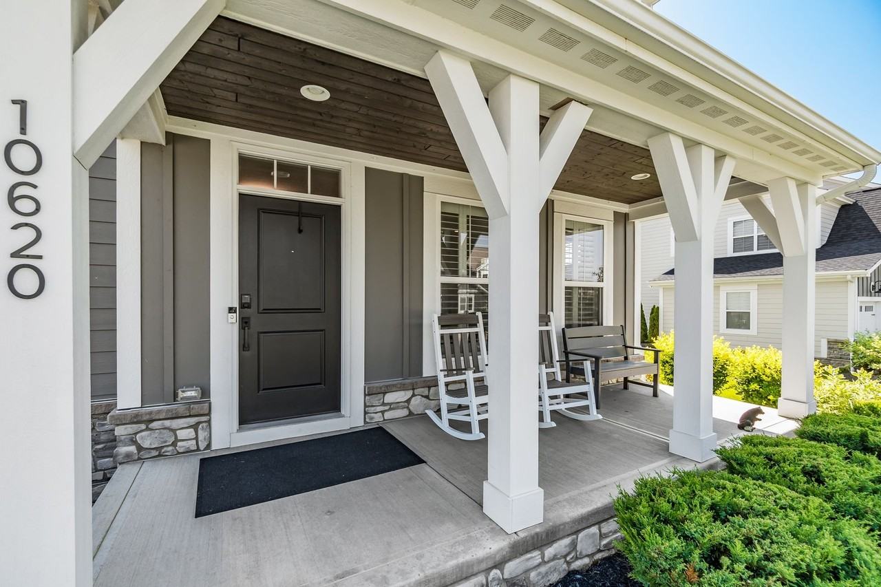 10620 Mangrove Loop - Photo 4 of 19