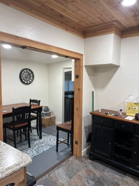 902 E St - Photo 7 of 8