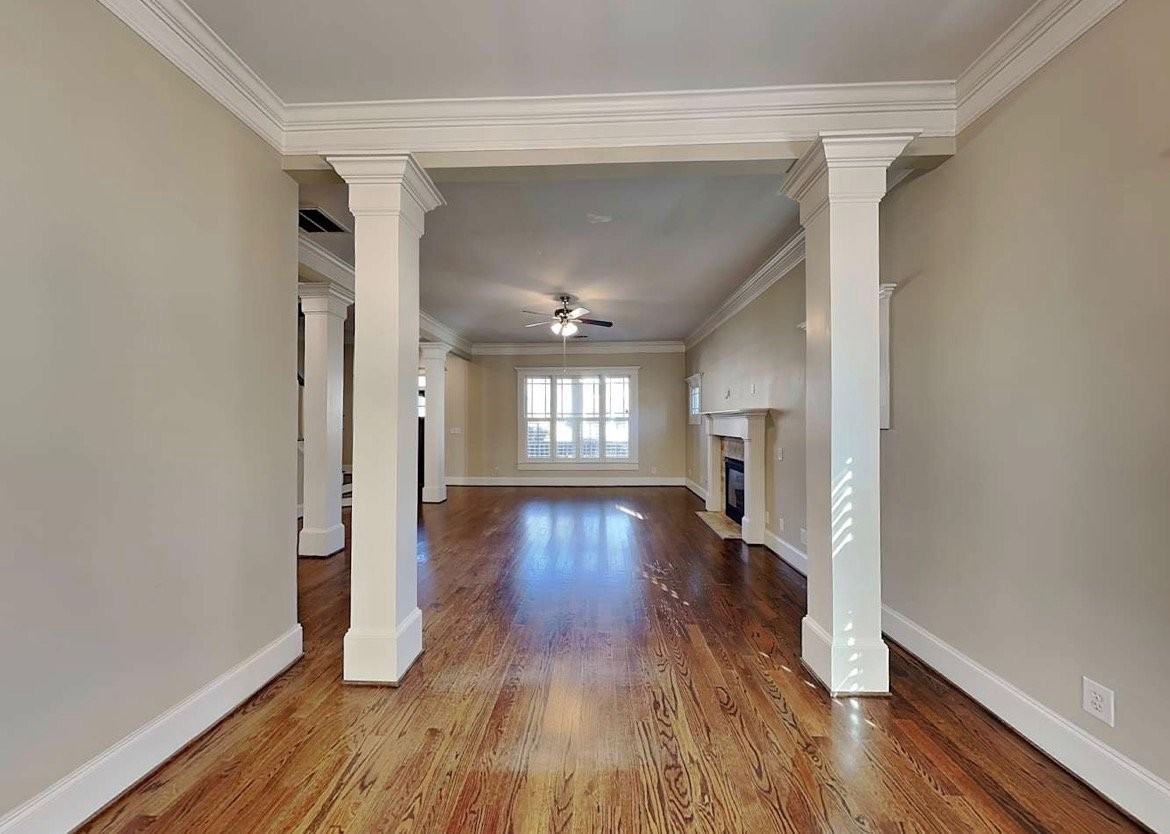 1110 Daria Dr
