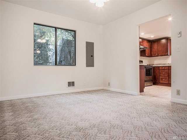 13912 55th Ave S - Photo 5 of 20