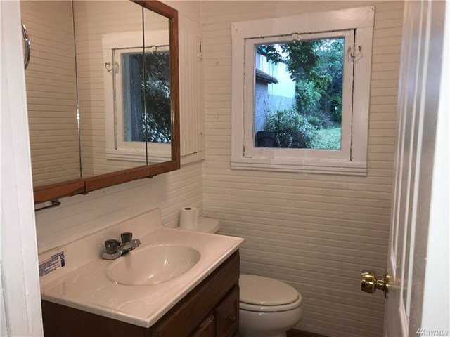 13912 55th Ave S - Photo 7 of 20