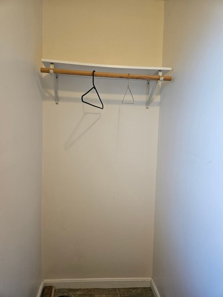 37 Lake St #9 - Photo 3 of 11