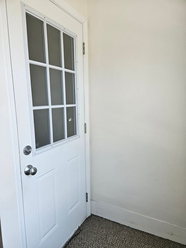 37 Lake St #9 - Photo 4 of 11