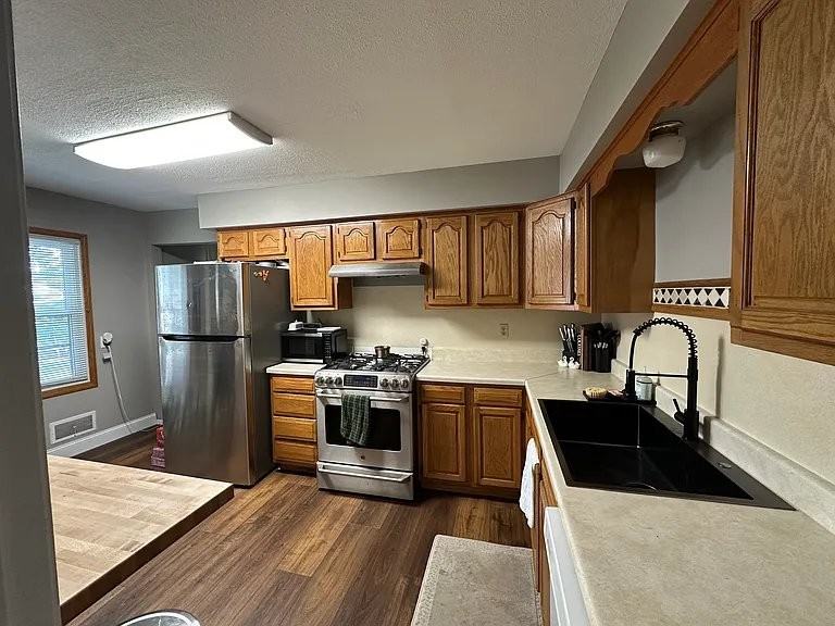 6336 Nicollet Ave #1 - Photo 6 of 9