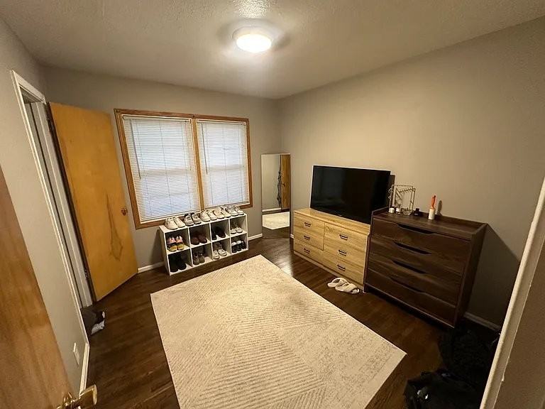 6336 Nicollet Ave #1 - Photo 7 of 9