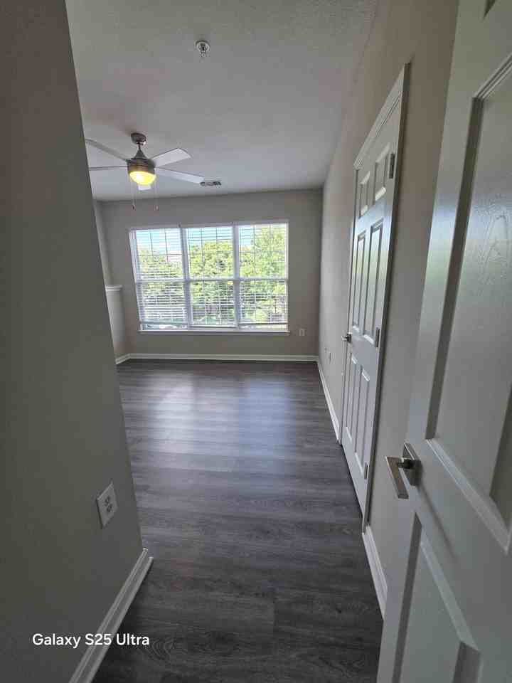 13309 Glen Echo Cir #201 - Photo 3 of 17