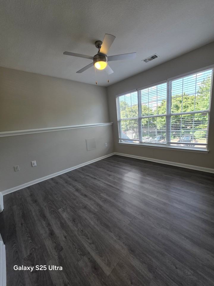 13309 Glen Echo Cir #201 - Photo 4 of 17