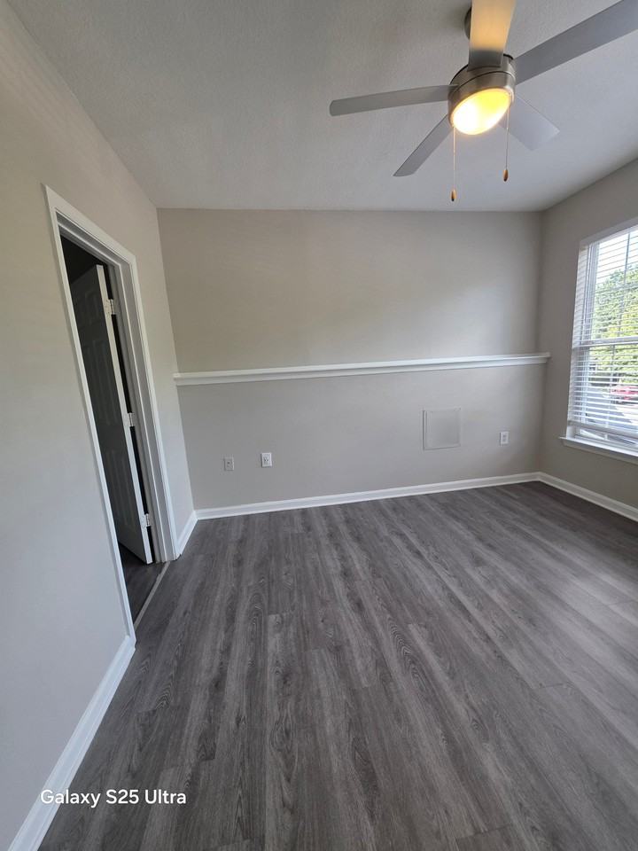 13309 Glen Echo Cir #201 - Photo 5 of 17