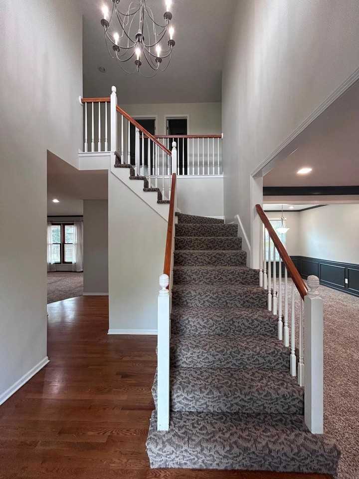 15317 Lowell Ave - Photo 5 of 20
