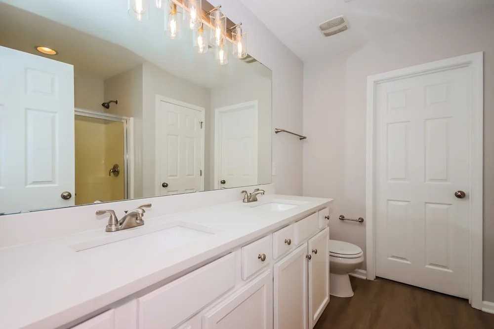 123 Executive Center Pl - Photo 6 of 10