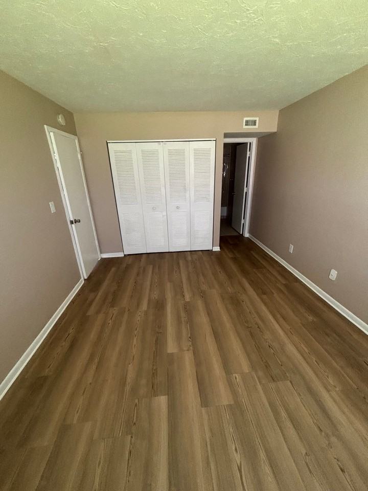 714 Nw Fork Rd - Photo 6 of 20