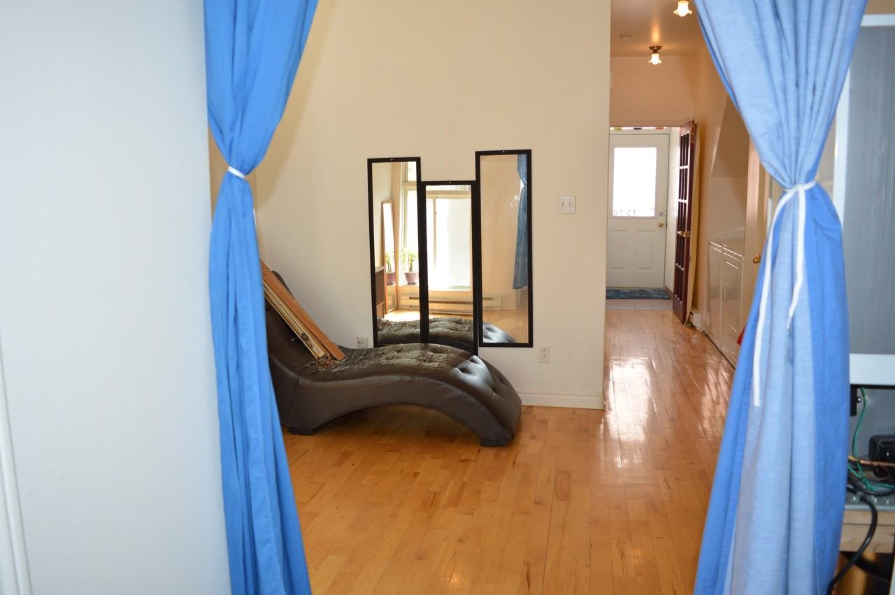 1570 Rue de la Visitation #1570 - Photo 5 of 9