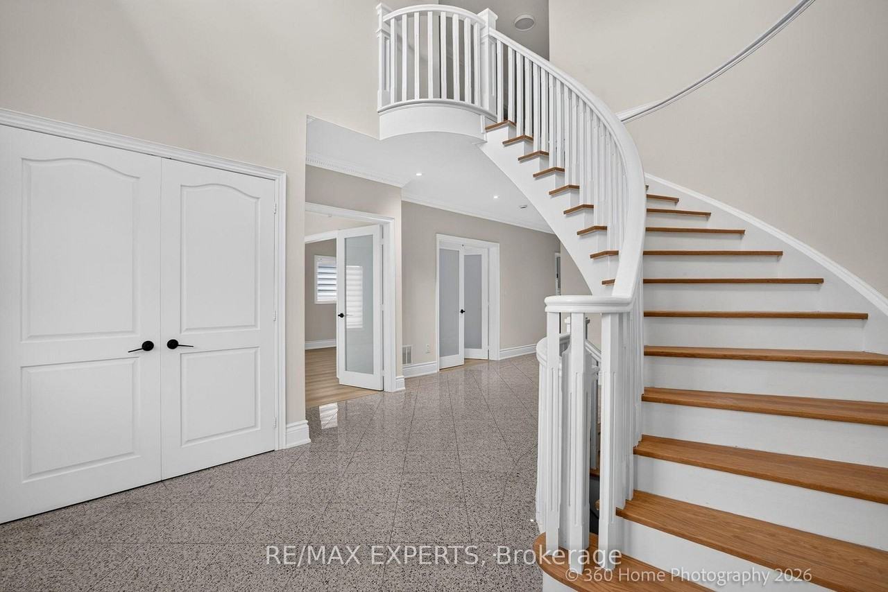 38A Marcia Avenue - Photo 5 of 26