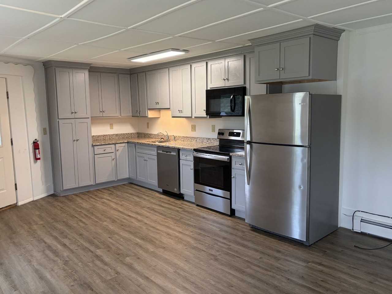 10 Route 10 - 113 Lyme Rd. - Photo 2 of 17