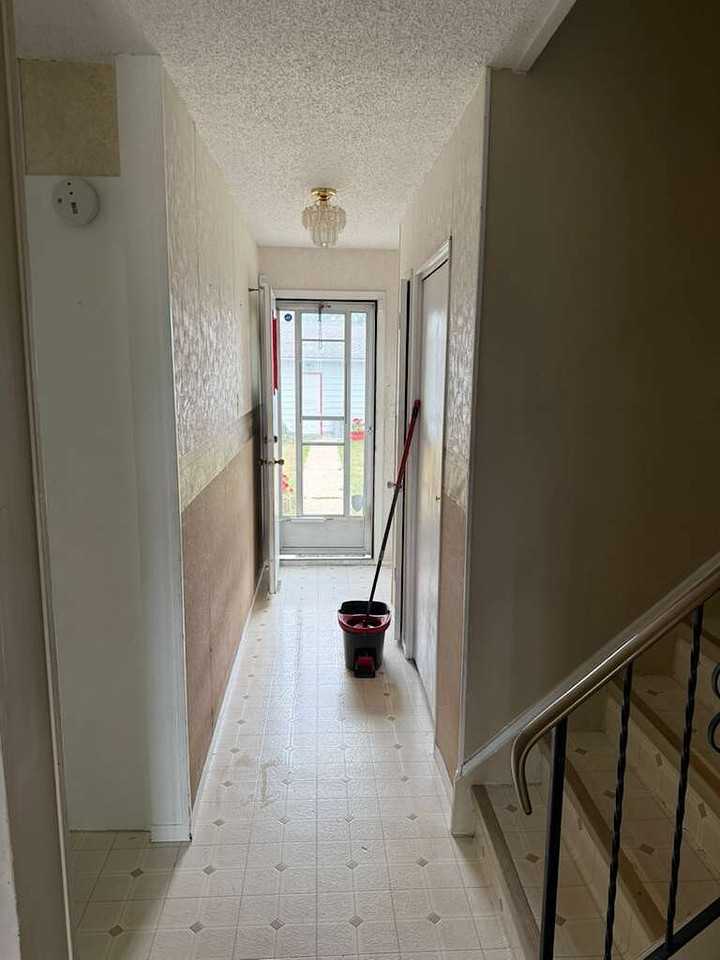 1025 82 St Nw - Photo 6 of 24