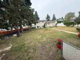 1025 82 St Nw - Photo 1 of 1