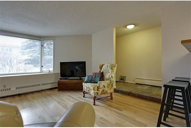 1215 Cameron Ave Sw - Photo 5 of 24