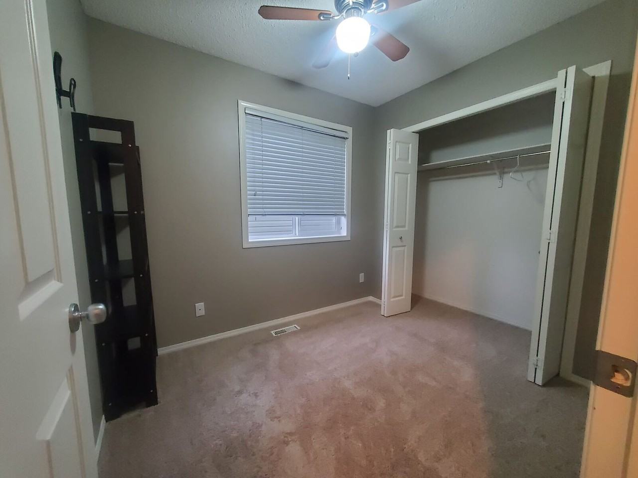 16 Coville Cres Ne - Photo 7 of 16