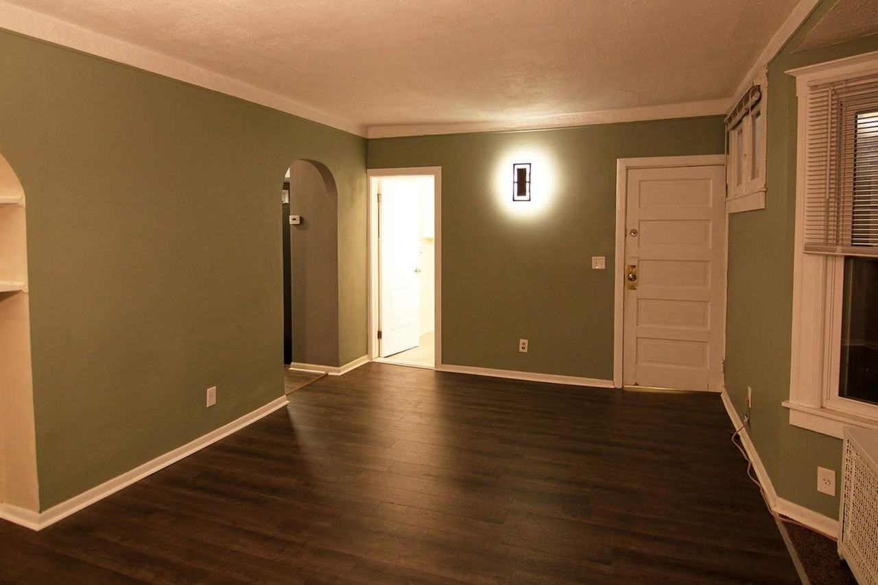 815 Batavia Ave #815 - Photo 3 of 10
