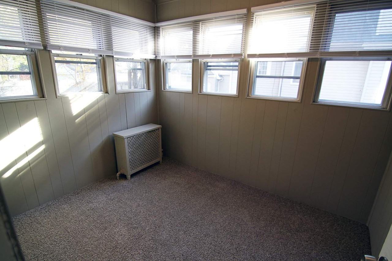 815 Batavia Ave #815 - Photo 5 of 10