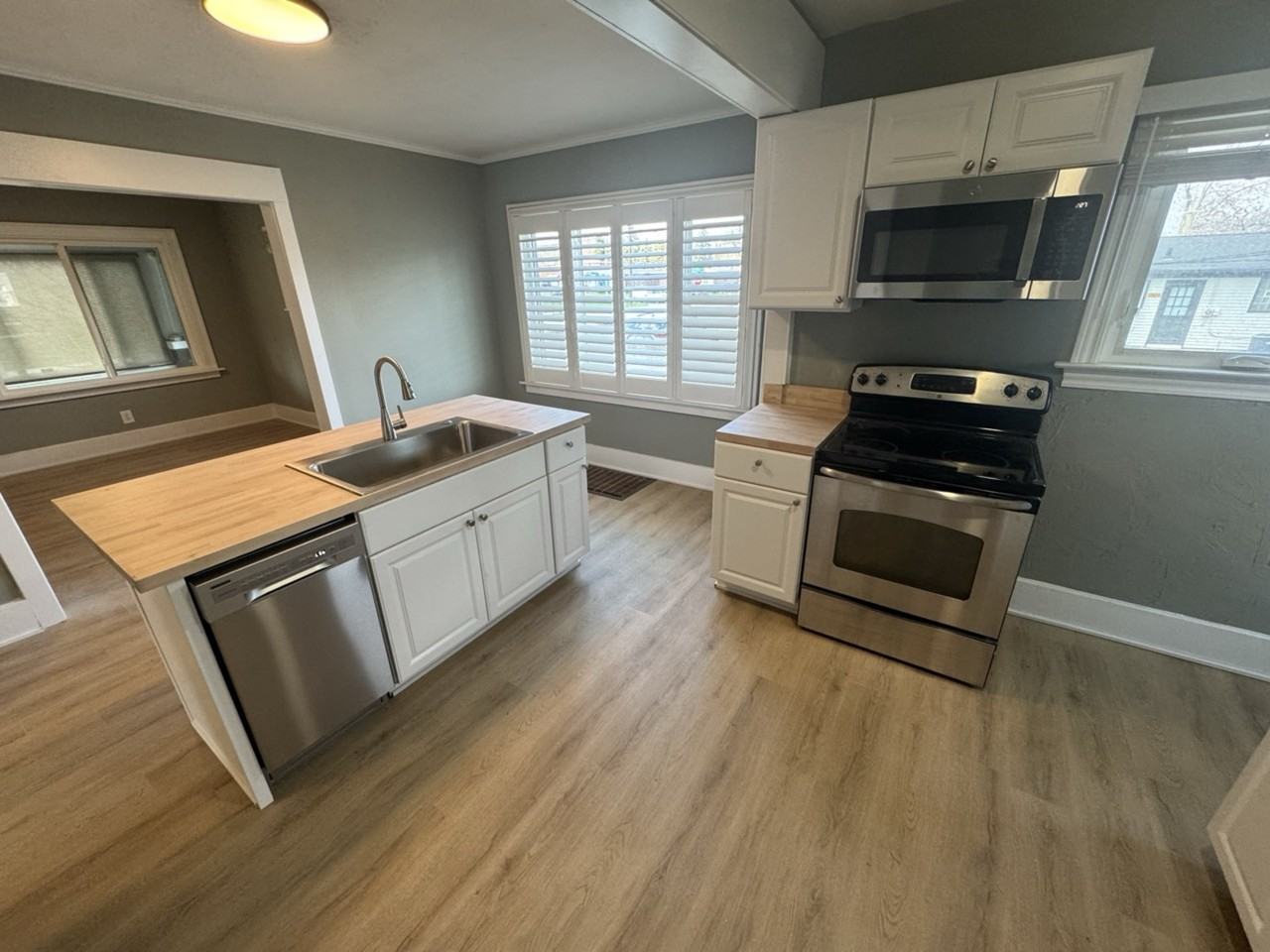 115 S Edison Ave #NA - Photo 3 of 11