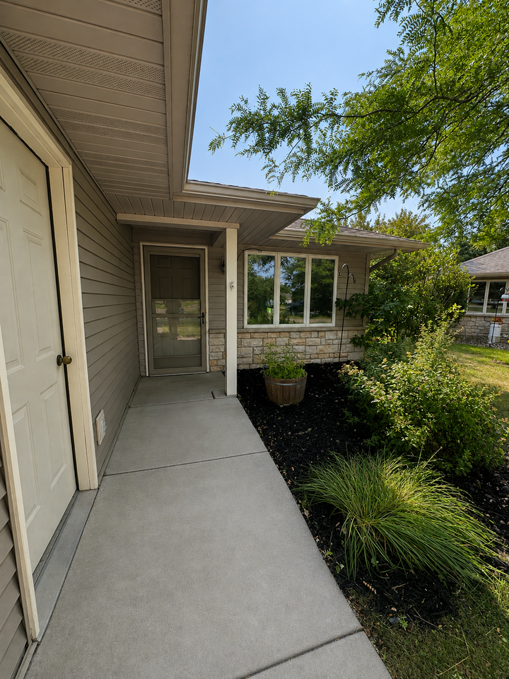 1228 Balsam Ct #NA - Photo 7 of 13