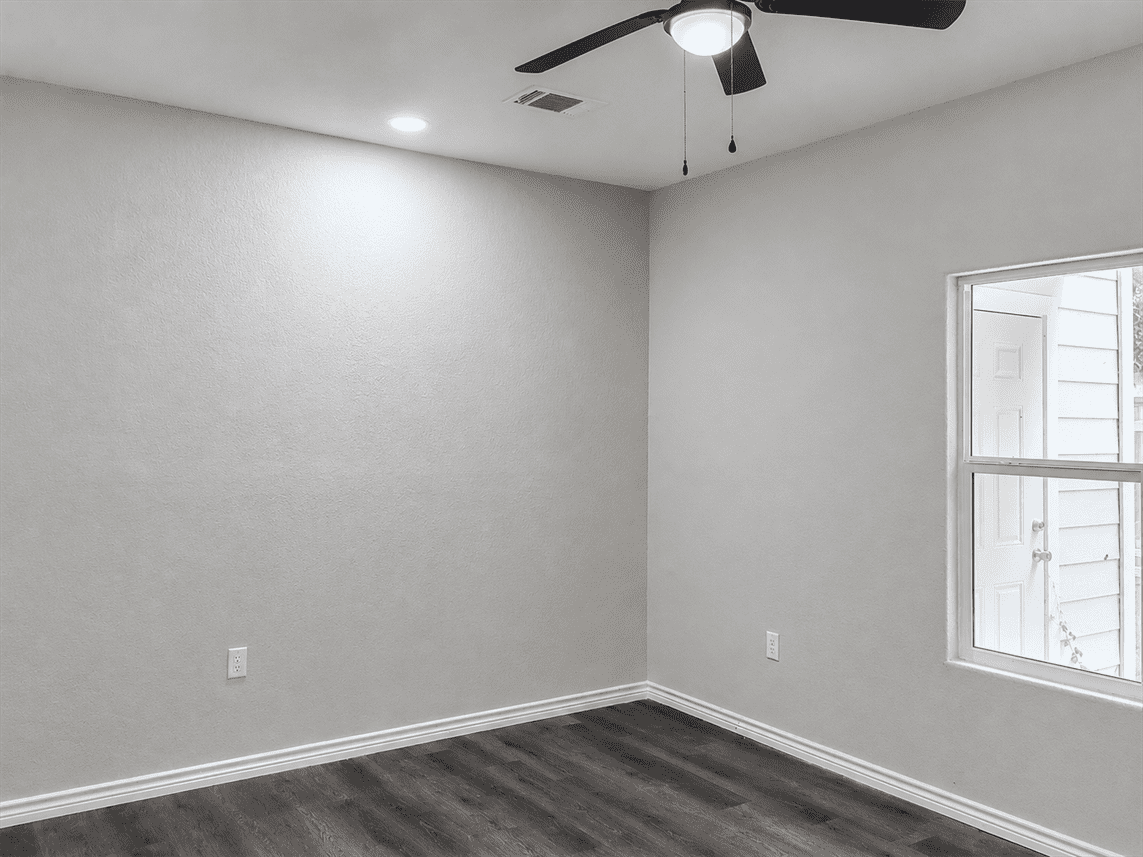 7602 Windsor Oaks #2 - Photo 6 of 13