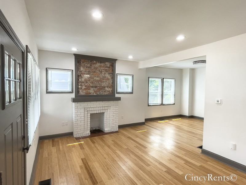 3335 Hewitt Crescent St #NA - Photo 3 of 23