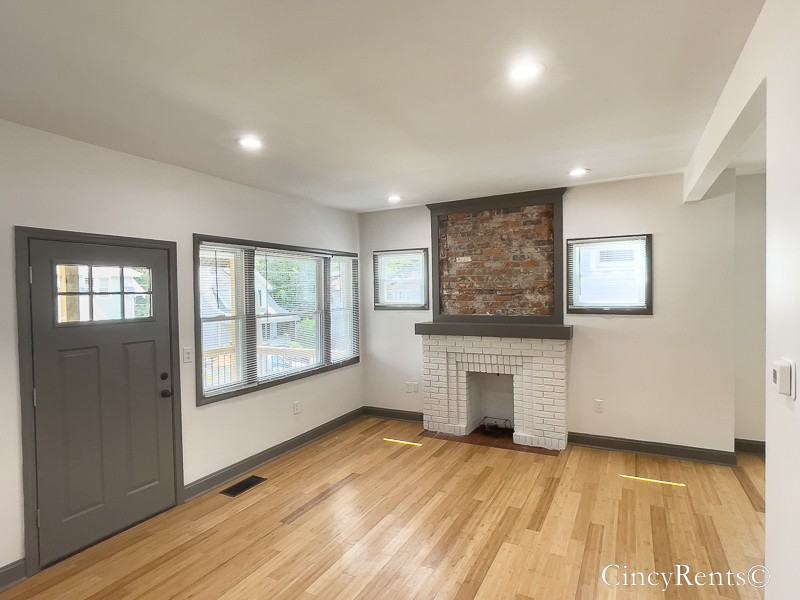 3335 Hewitt Crescent St #NA - Photo 4 of 23