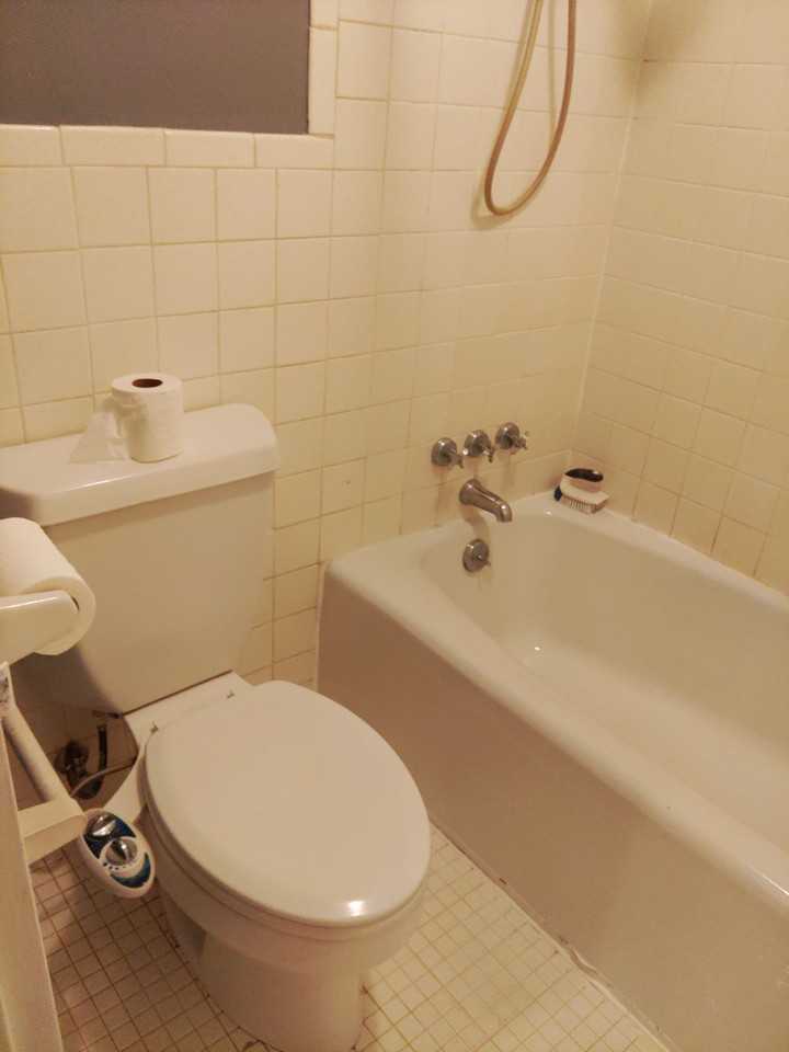 2121 Nicholasville Rd #403 - Photo 2 of 7