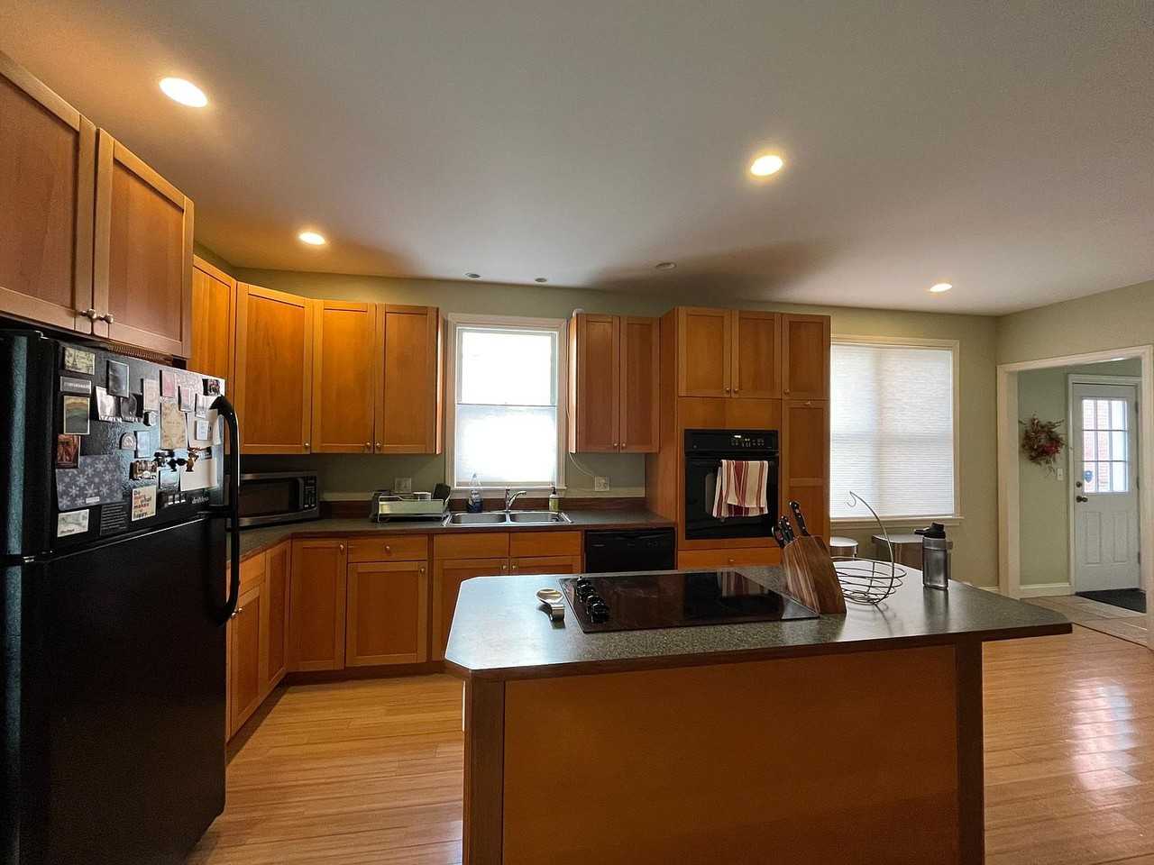 54 Maple St #NA - Photo 7 of 19