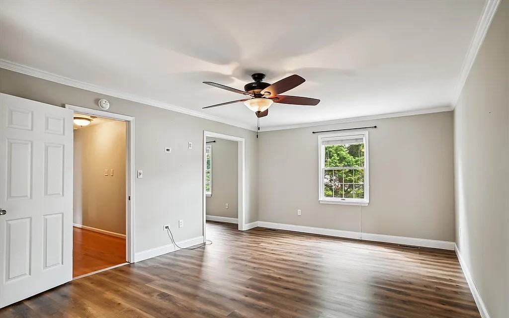 103 Huntington Ct #NA - Photo 2 of 12