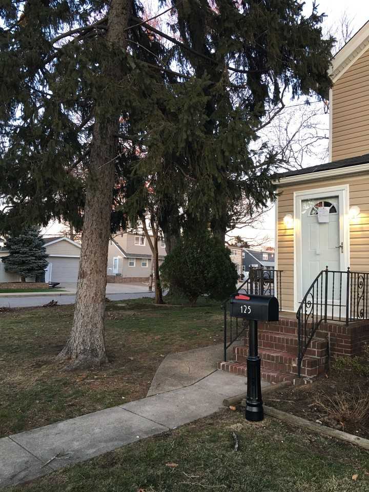 125 East Ave #2 - Photo 4 of 30