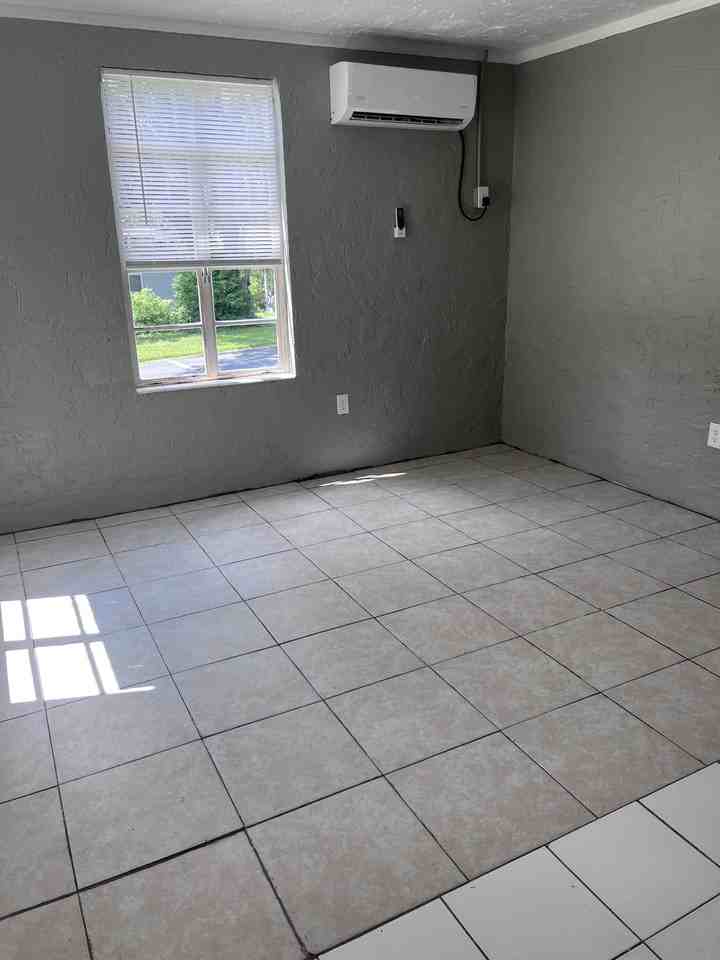 295 E Fort Dade Ave #295 - Photo 4 of 8