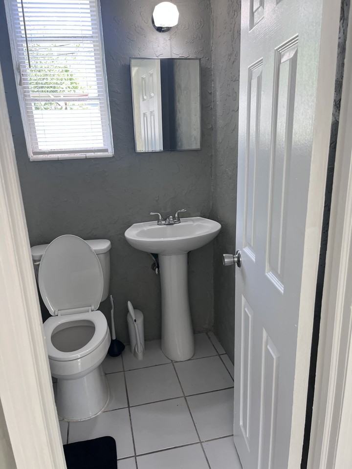 295 E Fort Dade Ave #295 - Photo 6 of 8