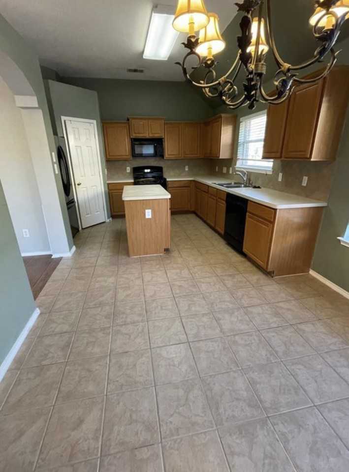 208 Forestview Rd #NA - Photo 4 of 12