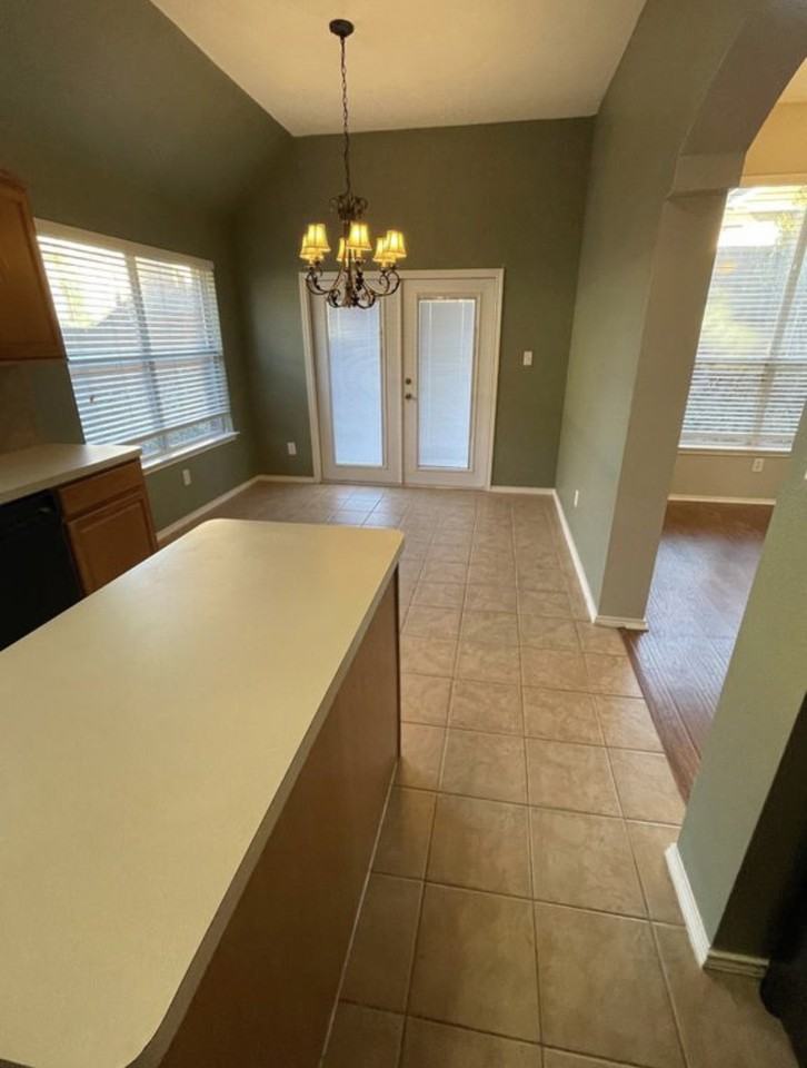 208 Forestview Rd #NA - Photo 5 of 12