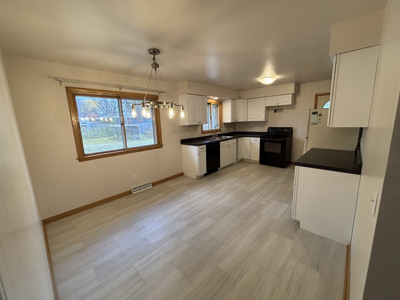 4806 Goldfinch Dr #NA - Photo 7 of 13