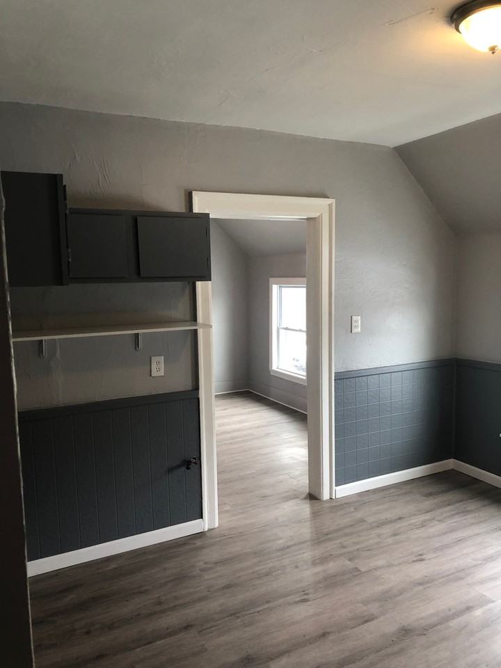 314 Davey St - Photo 5 of 22