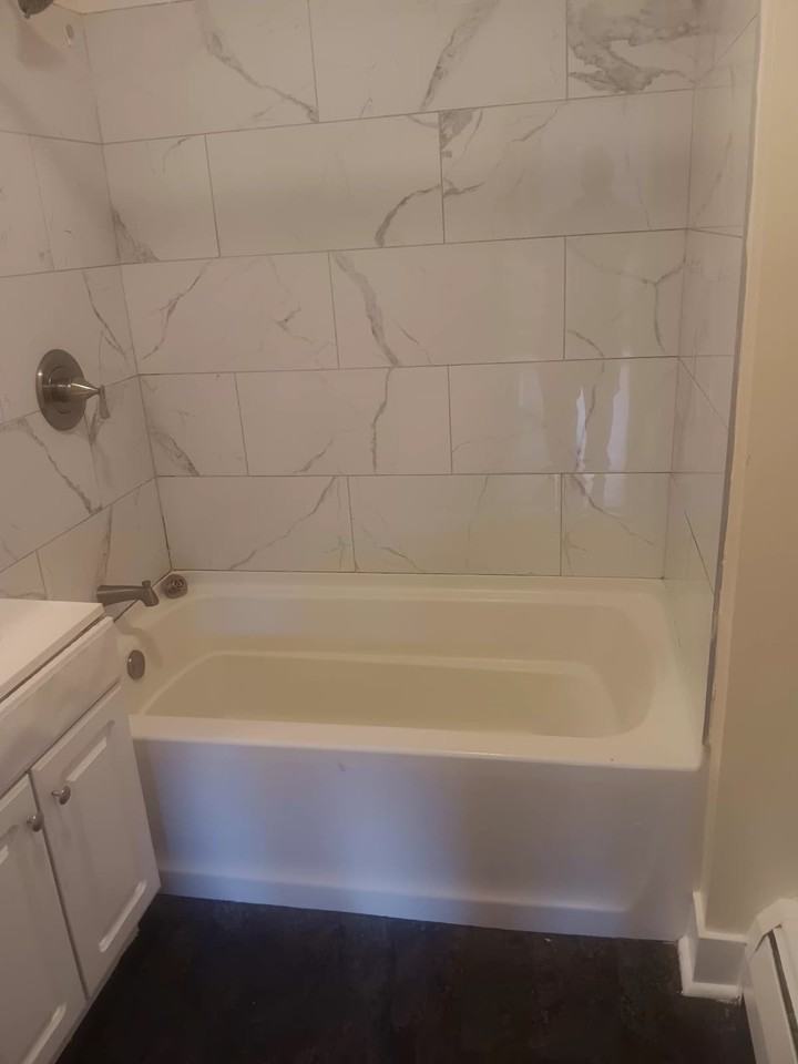 1032 Campbell Ave #3rdFL - Photo 2 of 16