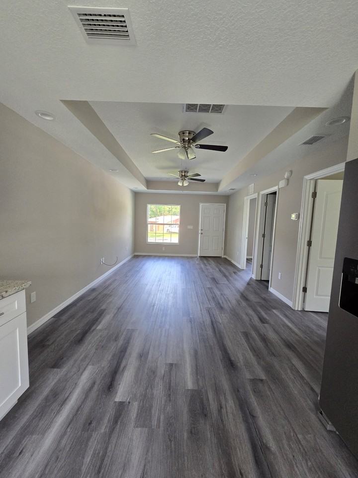 9398 N Travis Dr #NA - Photo 3 of 7
