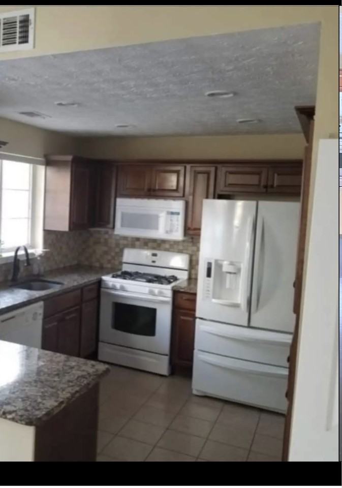 119 W Oaks Pl #NA - Photo 5 of 10