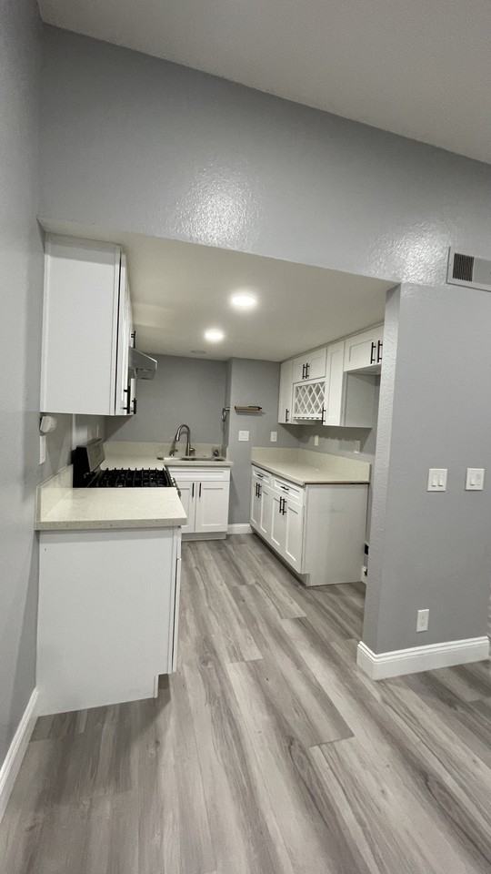 8322 Bolsa Ave - Photo 4 of 10