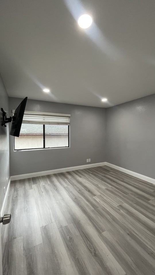 8322 Bolsa Ave - Photo 7 of 10