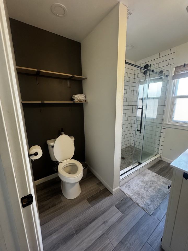 3053 S 49th St #NA - Photo 6 of 8